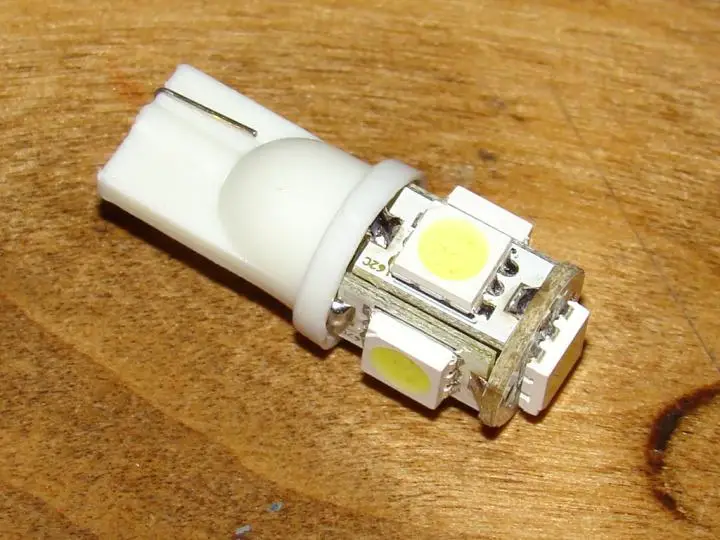 ledG_zps2570ebd0.jpg