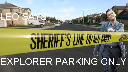 leo_PARKING.jpg