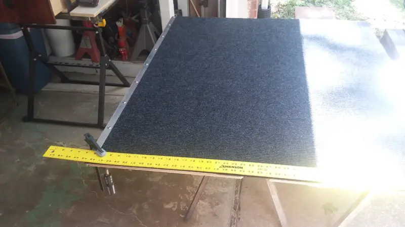 lid 3.jpg