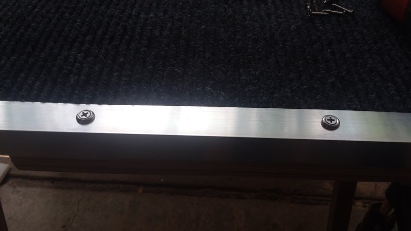 Lid 4.jpg
