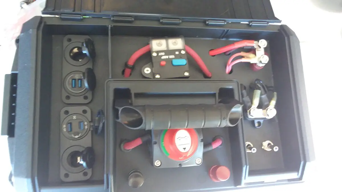 Lid tray open.jpg