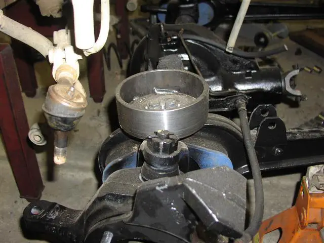 lower_coil_mount.jpg