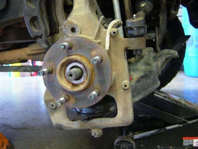 lowerballjoint_005_Medium_.jpg