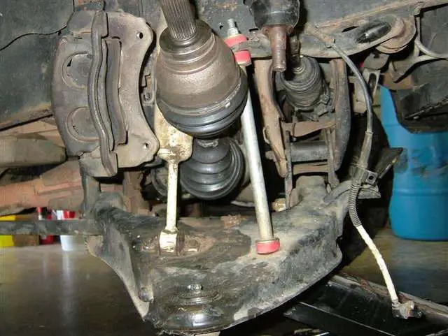 lowerballjoint_014_Medium_.jpg