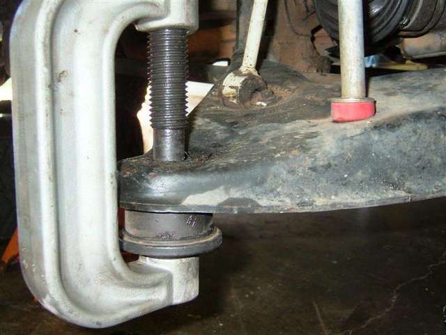 lowerballjoint_018_Medium_.jpg