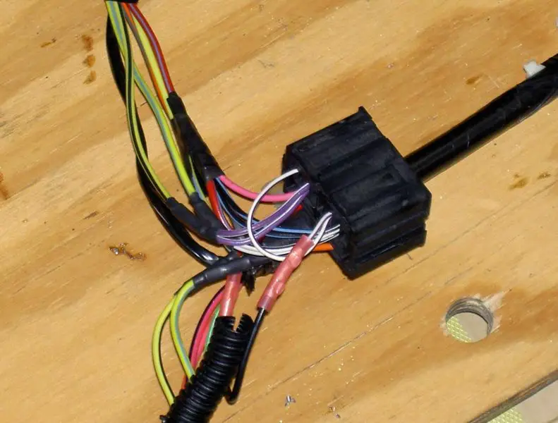 LR window relays.JPG