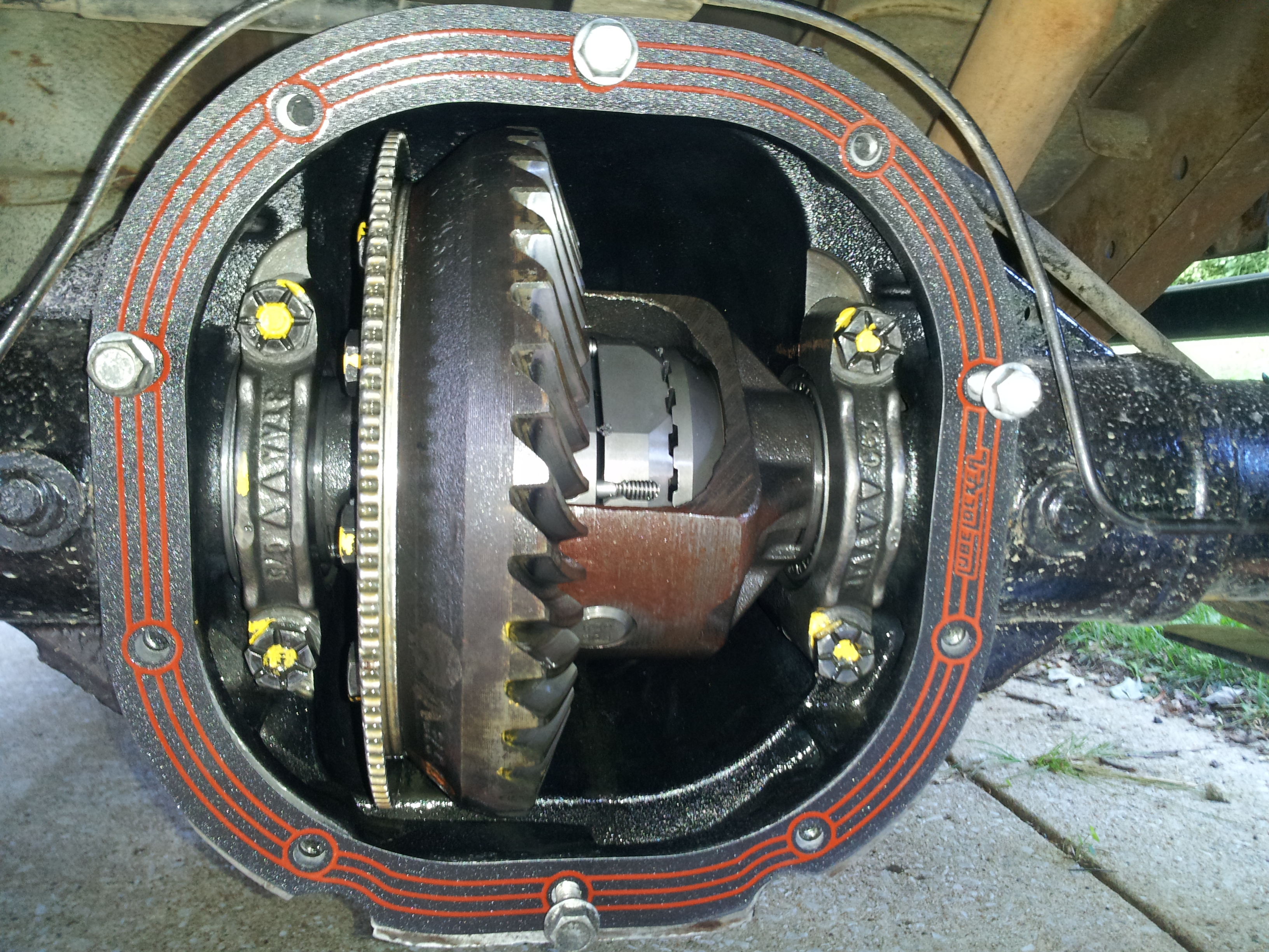 Lube locker on.jpg