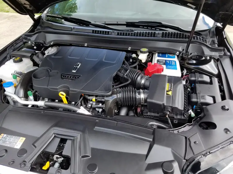 MKZ 3.0T engine bay.jpg