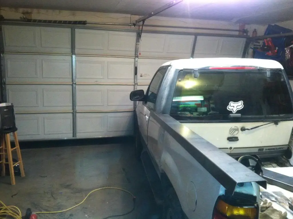 MountaineerBuild022.jpg