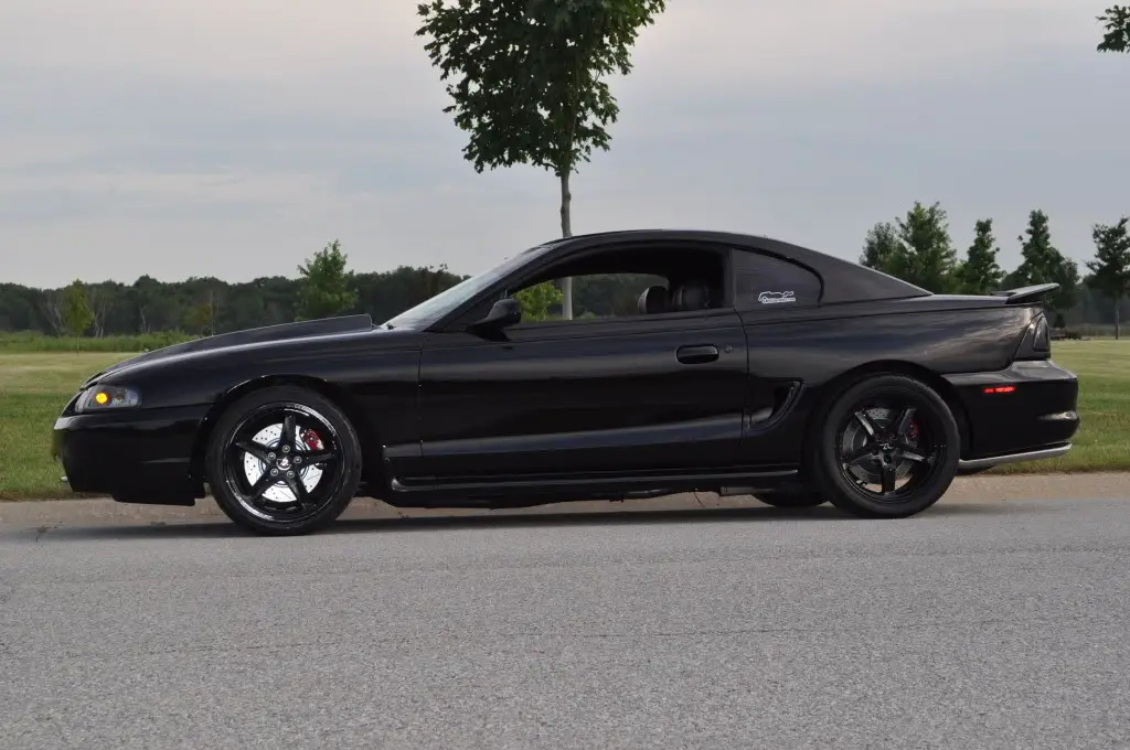 mustang059.jpg
