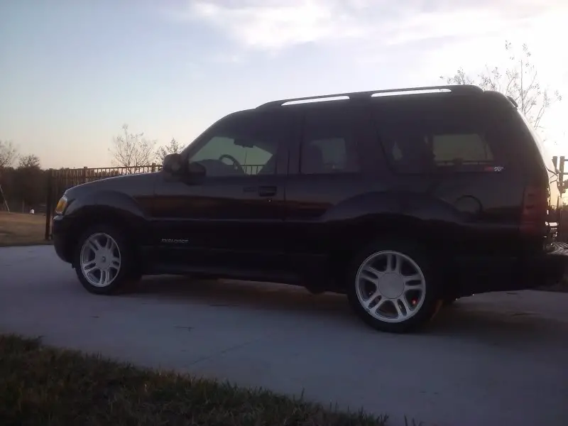 mustangwheel2.jpg