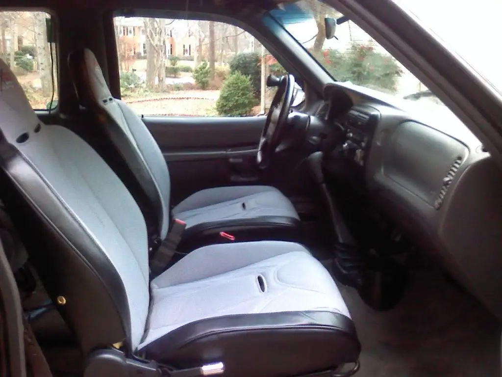 newseats.jpg