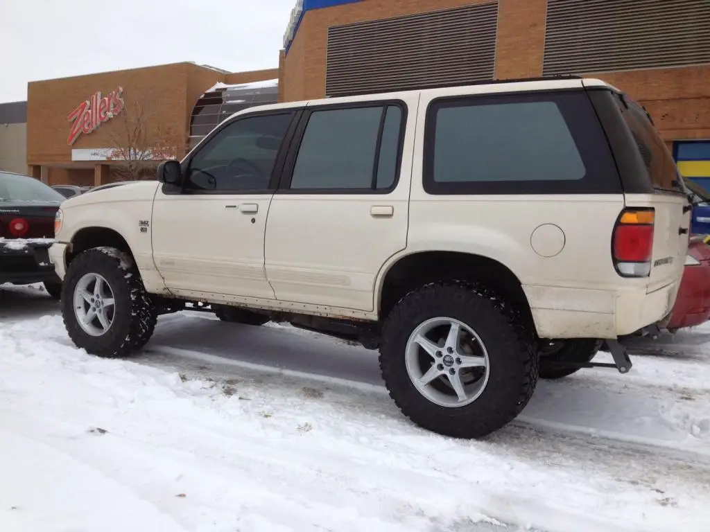 NewTires1_zpse15ba760.jpg