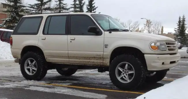 NewTires4_zpsf5fb7819.jpg