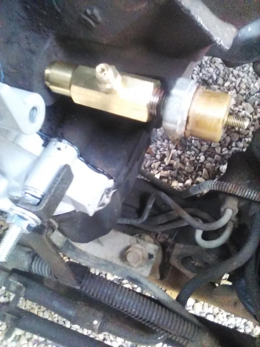 oil sending unit extender.jpg