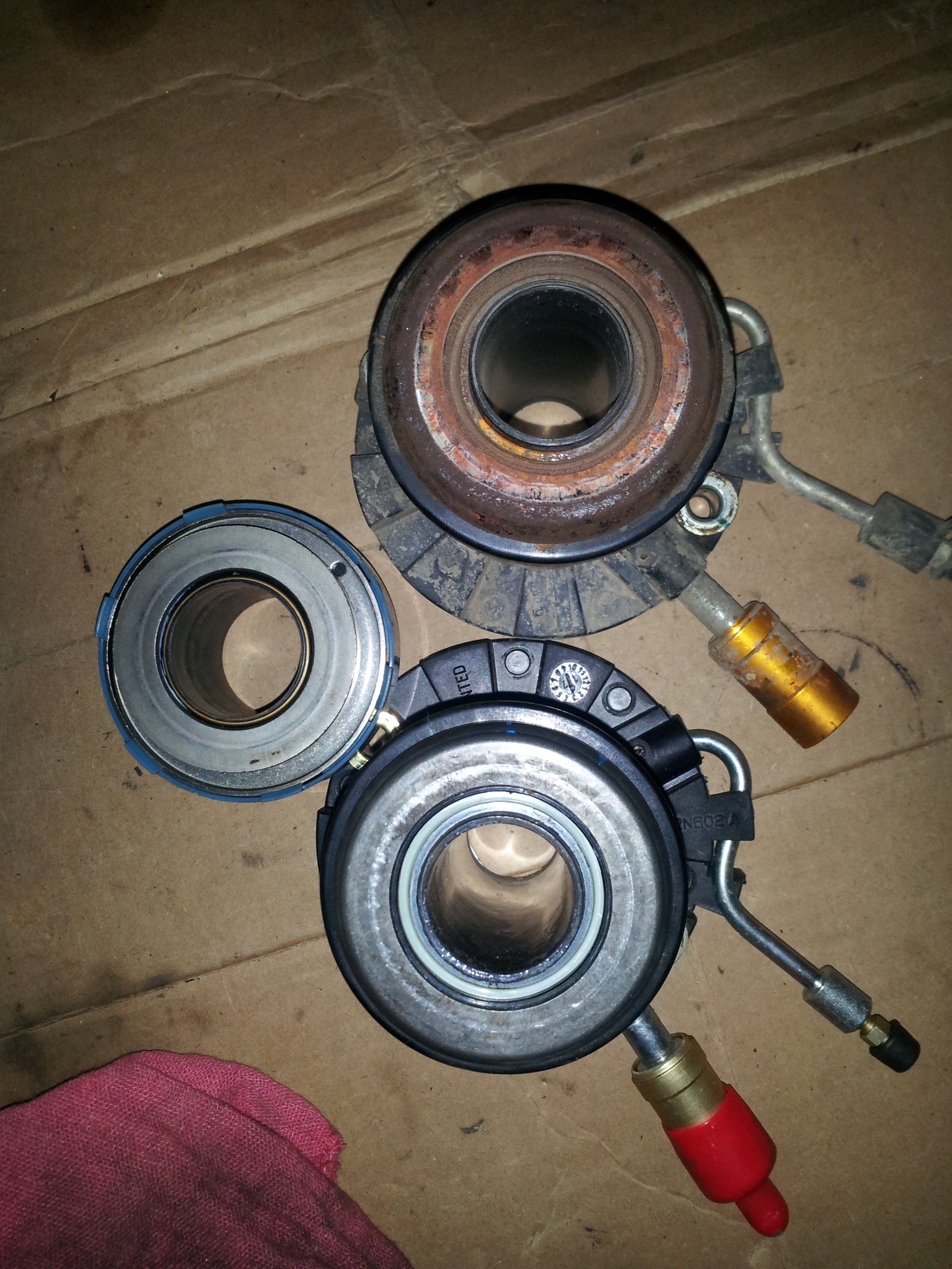 old new slave and new release bearing.jpg