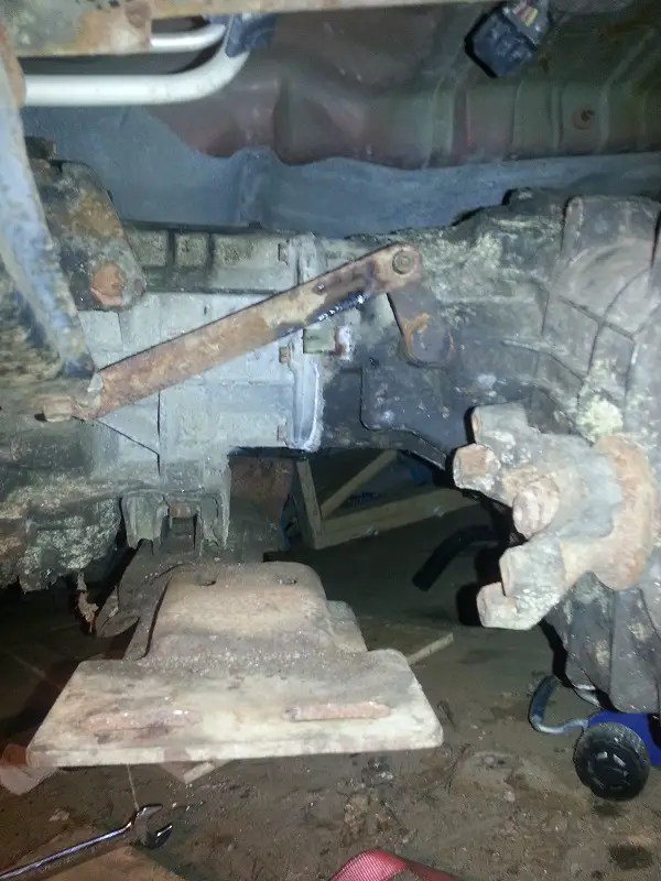 old t-case position.jpg