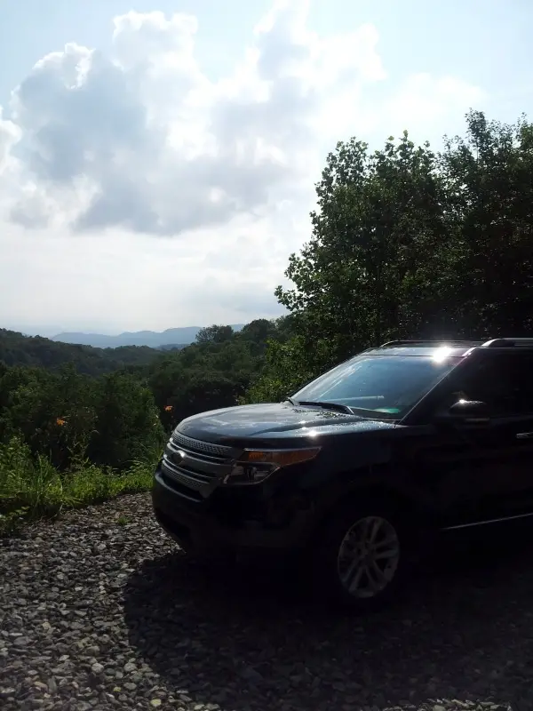 overlookingthemountains.jpg