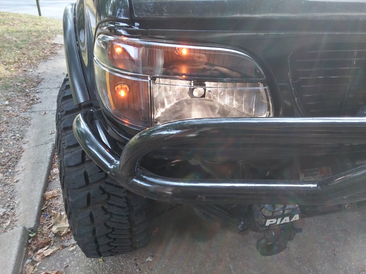 Pass side lights on.jpg