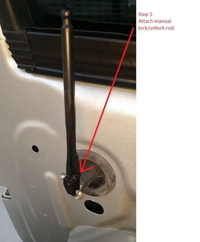 PIURearLockEnable5_zps8a9bc3c7.jpg