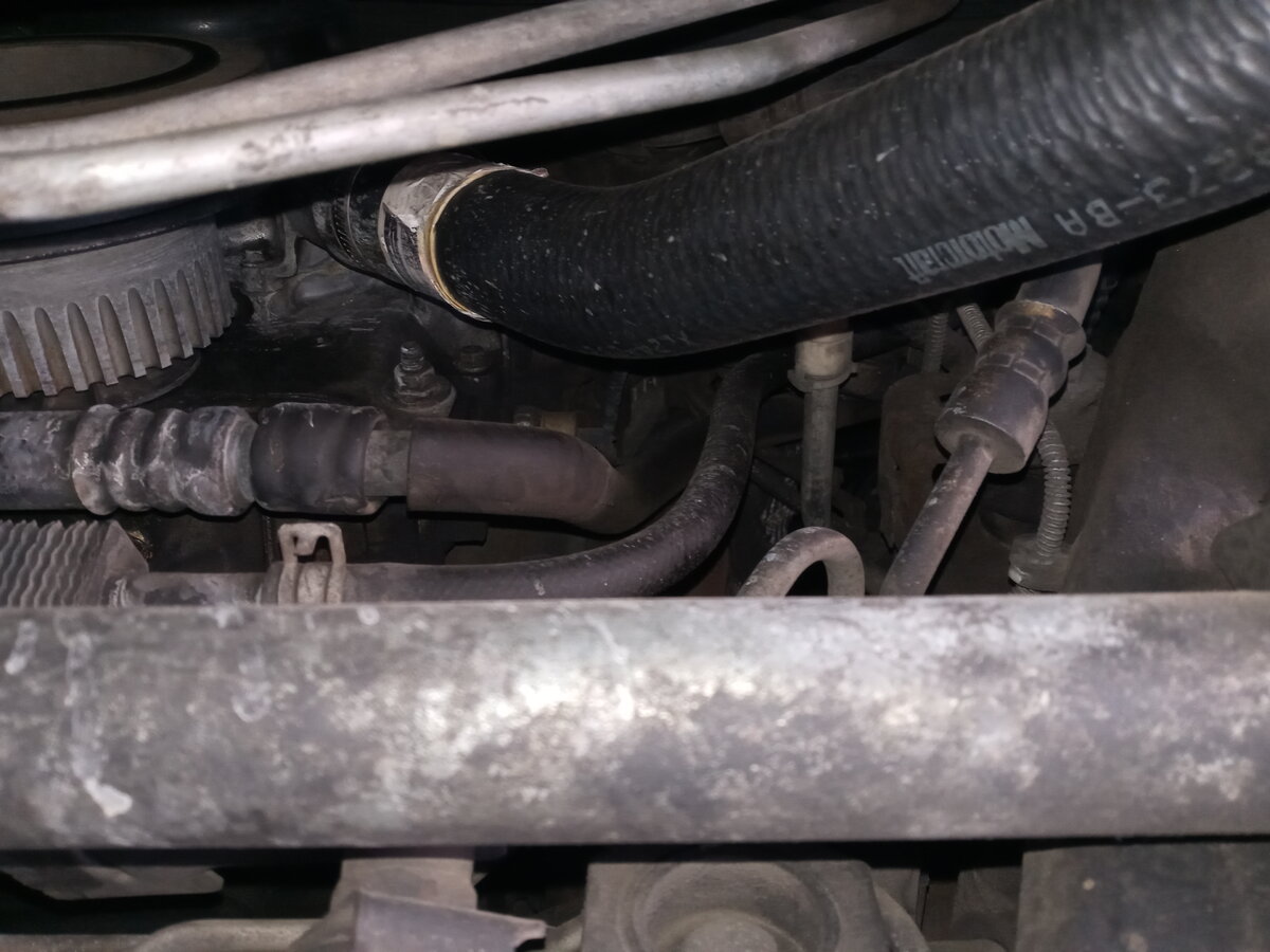 Possible coolant leak 4.jpg