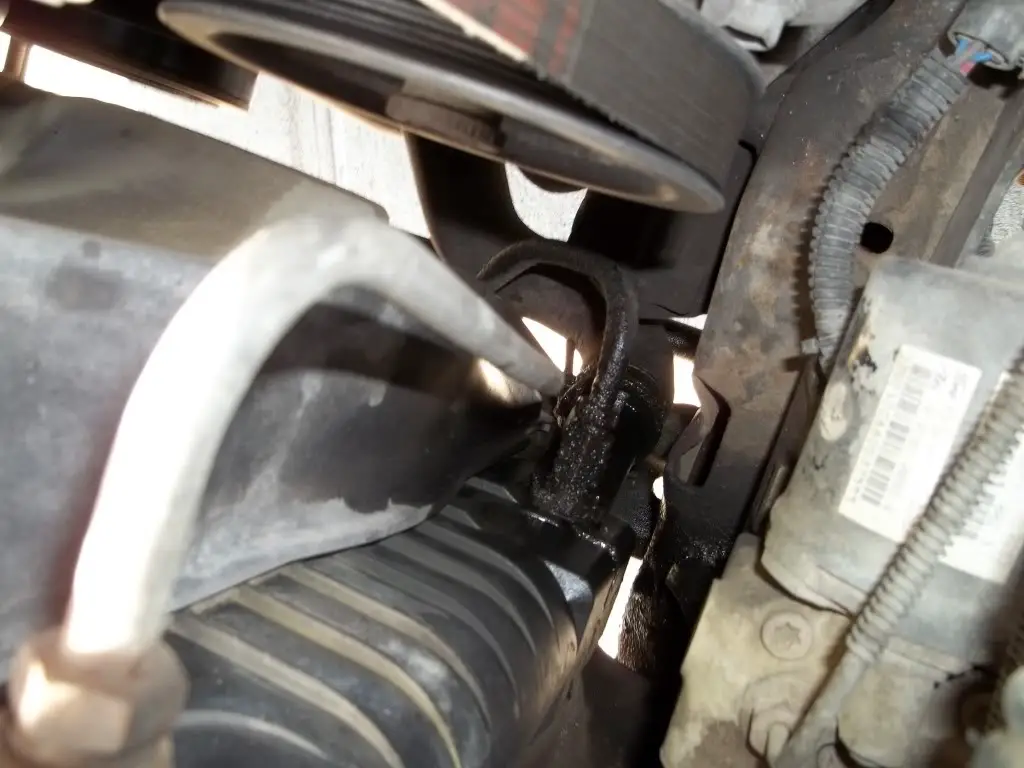 RADIATORLEAK.jpg