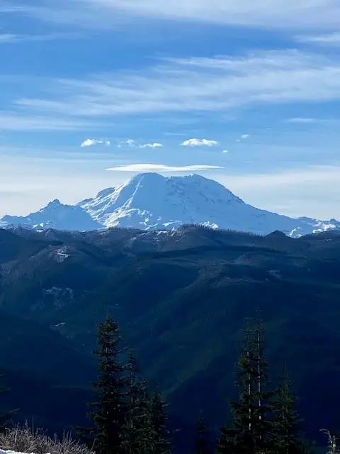 Rainier ! ! (JAN 24).jpg