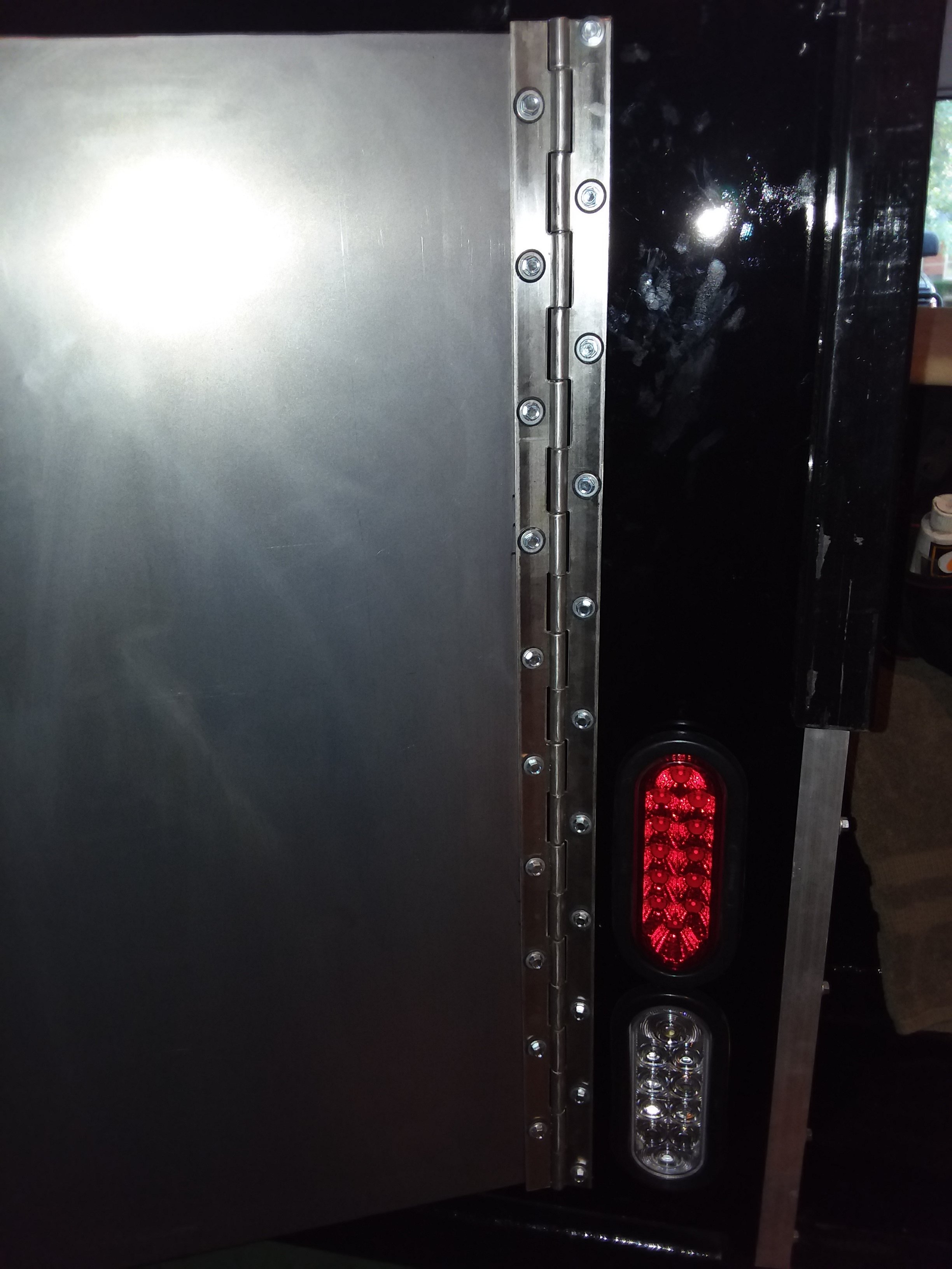 rear door hinge install.jpg