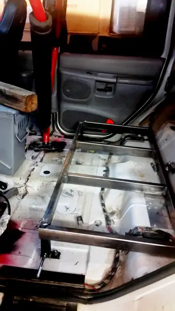 Rear_seat_frame.jpg