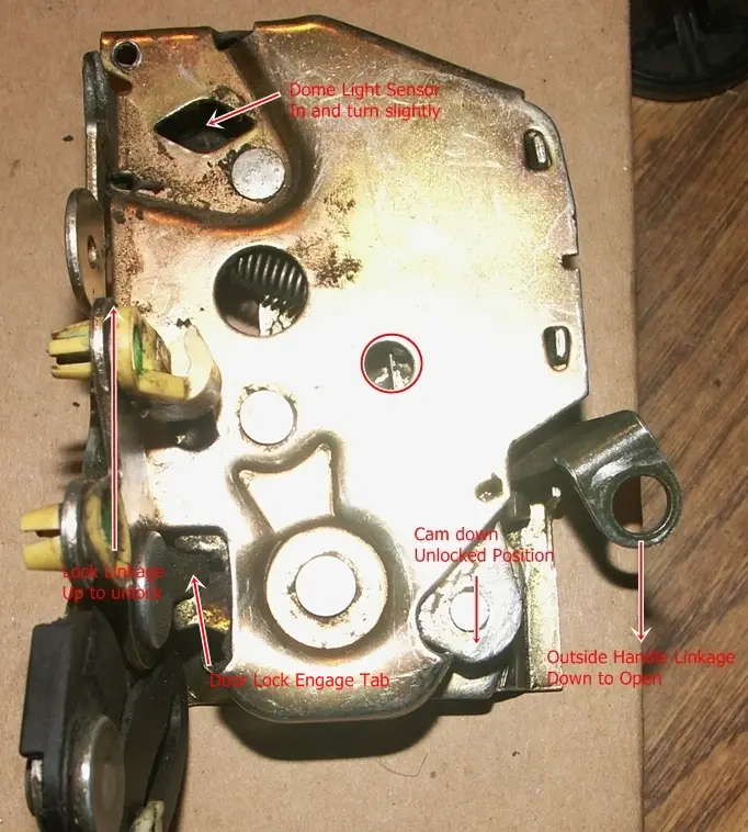RearDoorLatchAssembled_zpsc6e5bf28.jpg