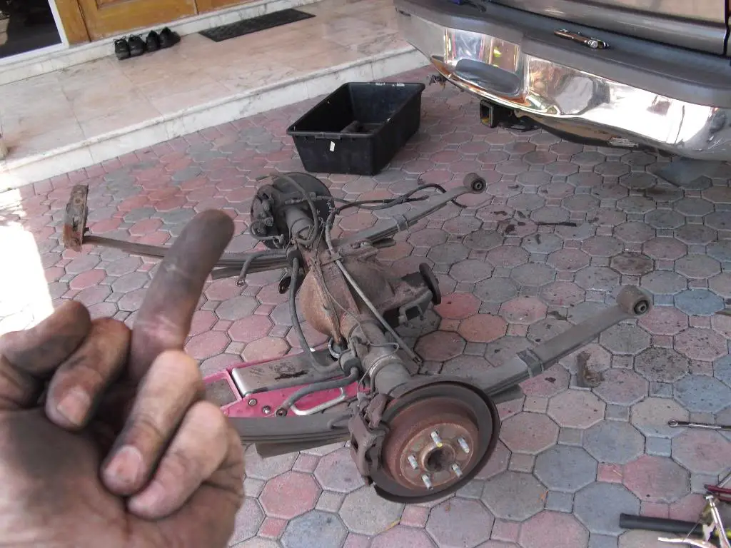 rearlift006.jpg