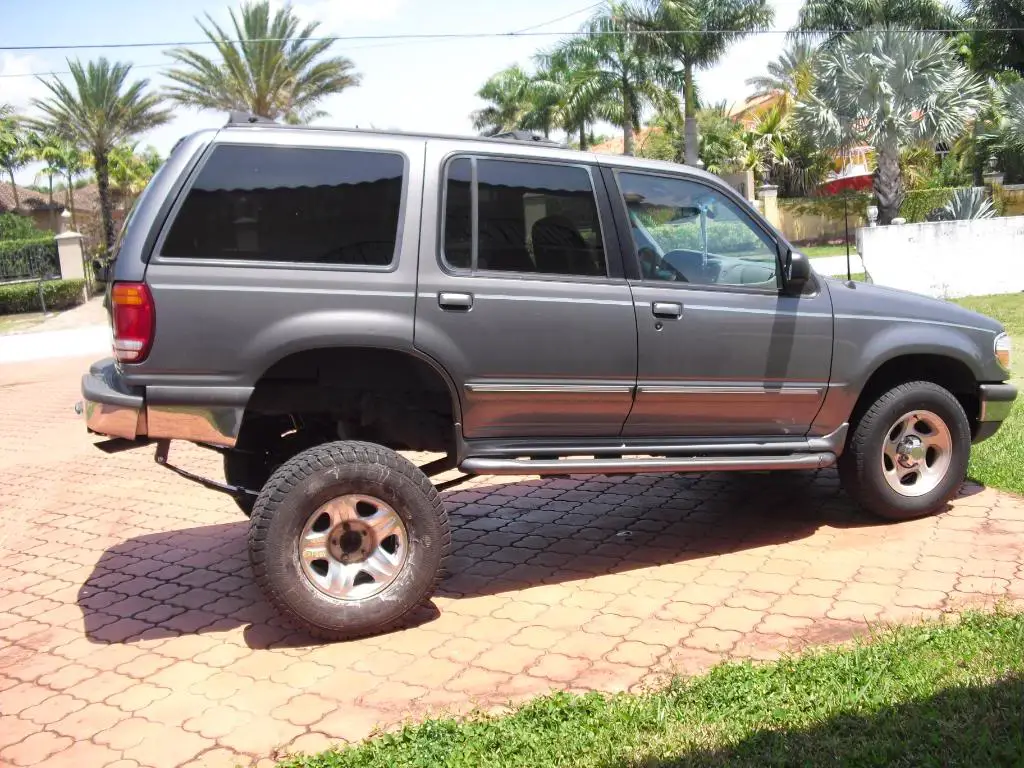 rearlift016.jpg