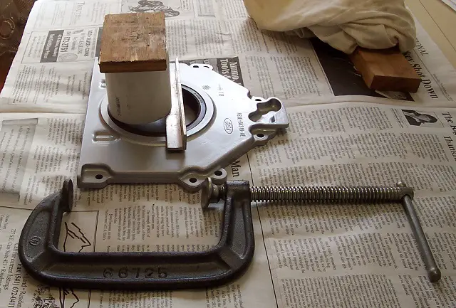 RearMainSeal3.jpg