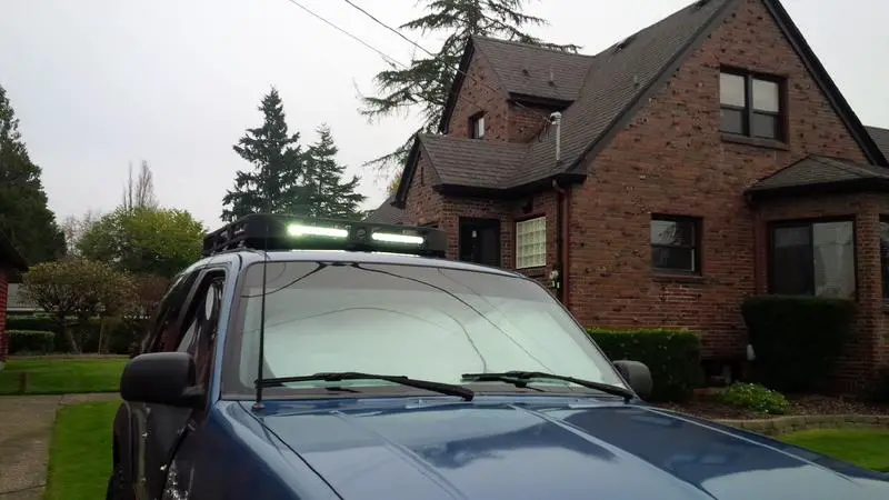 roof rack LEDs.jpg