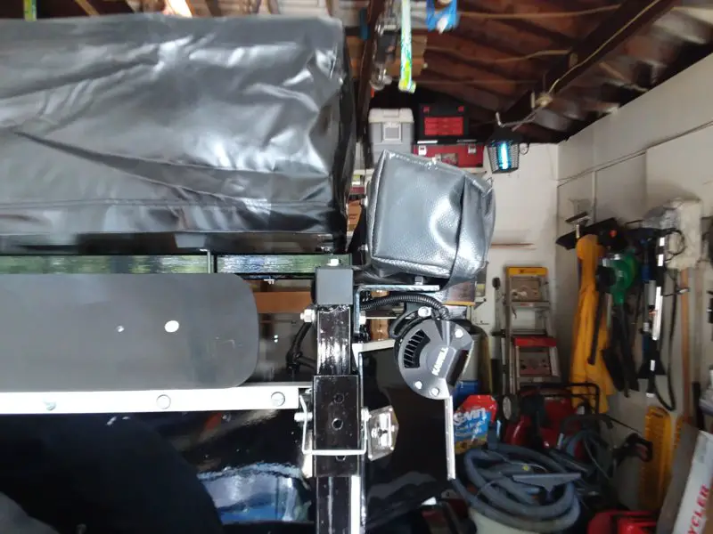 RTT gap to Awning front view.jpg