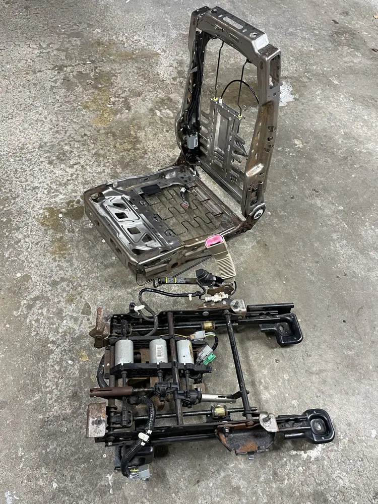 Seat-Base Separate.jpg