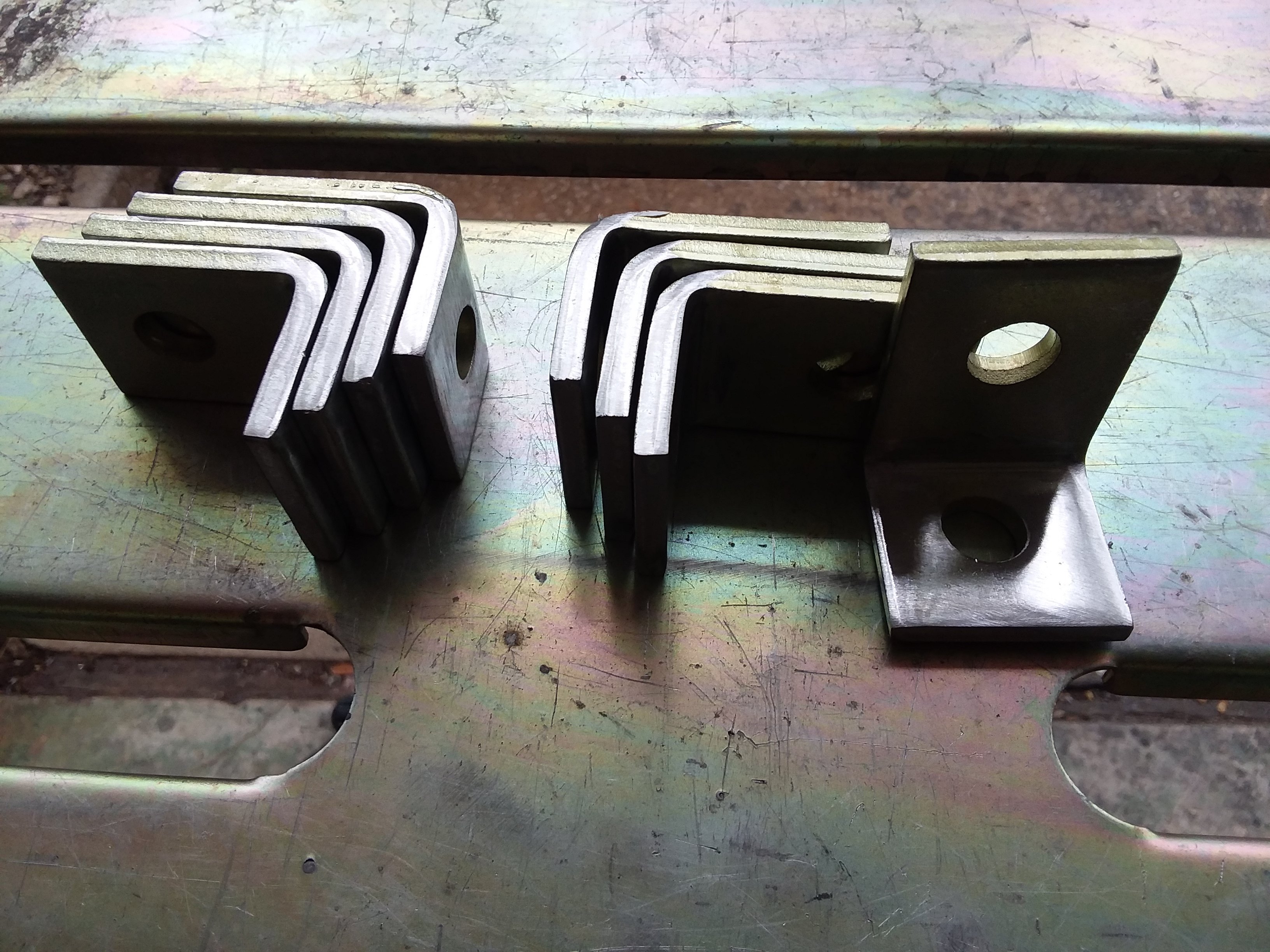 side box angle brackets zinc removed.jpg