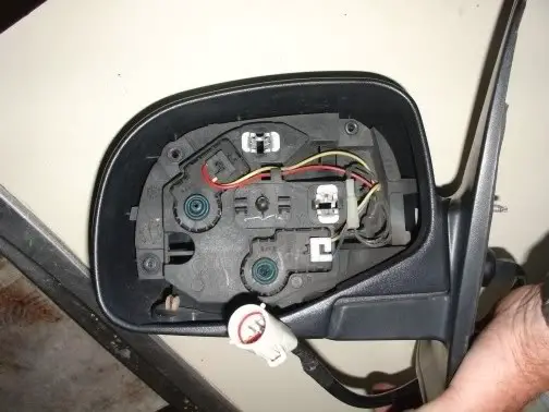 sidemirror.jpg