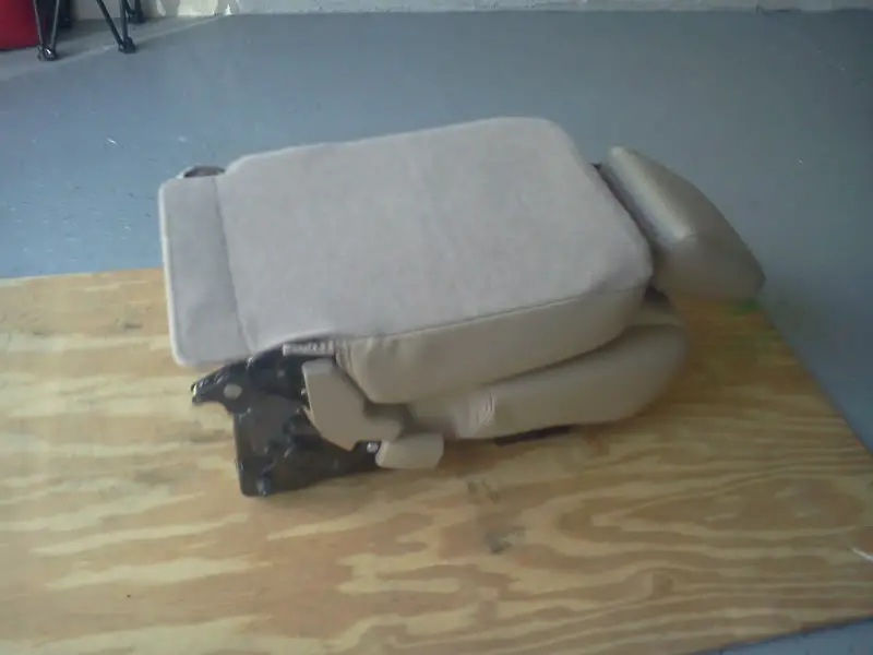 SingleSeat.jpg
