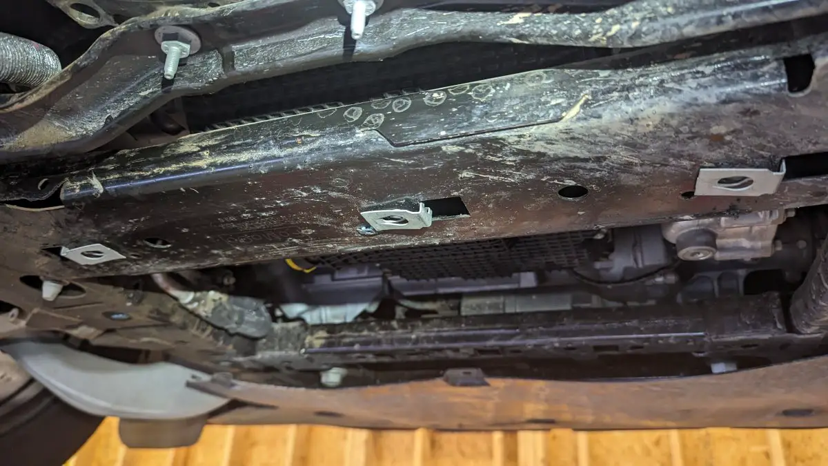 skid_nut_inserts.jpg
