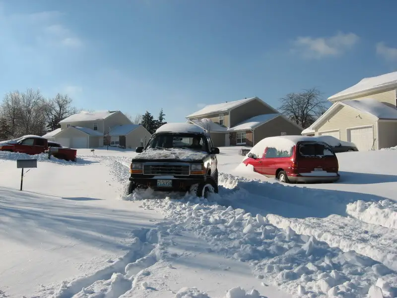 snowwheelin.jpg