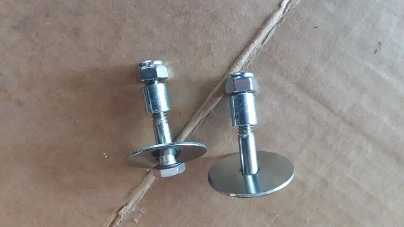 SS bolts with spacers.jpg