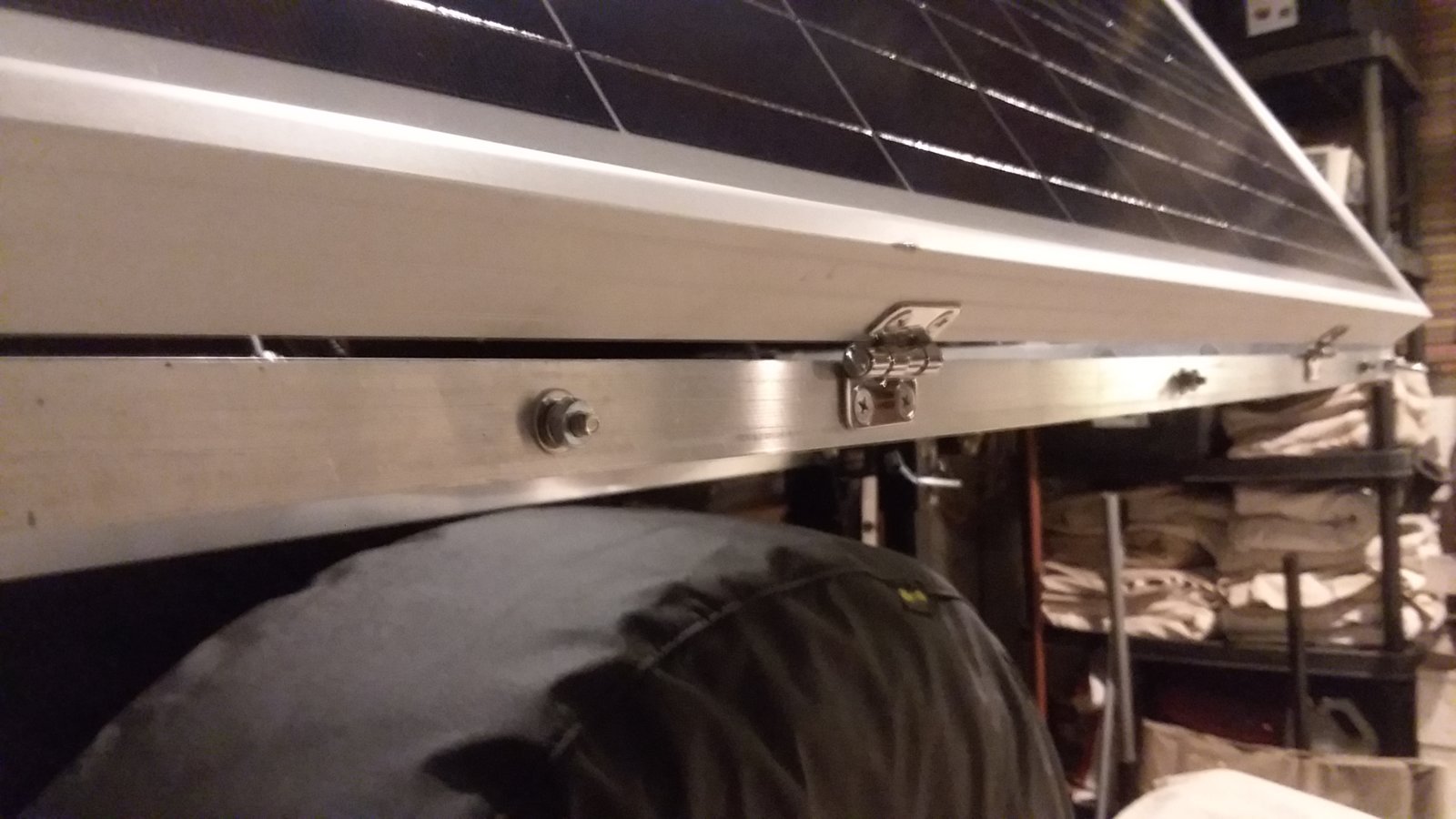 SS panel hinge on 1.jpg