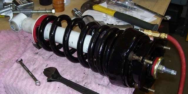 strut_assembly2.jpg