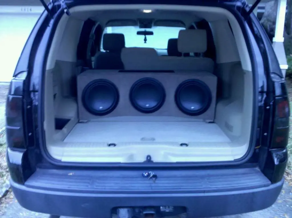 subswithfloormat.jpg