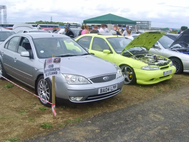 SV201098.jpg