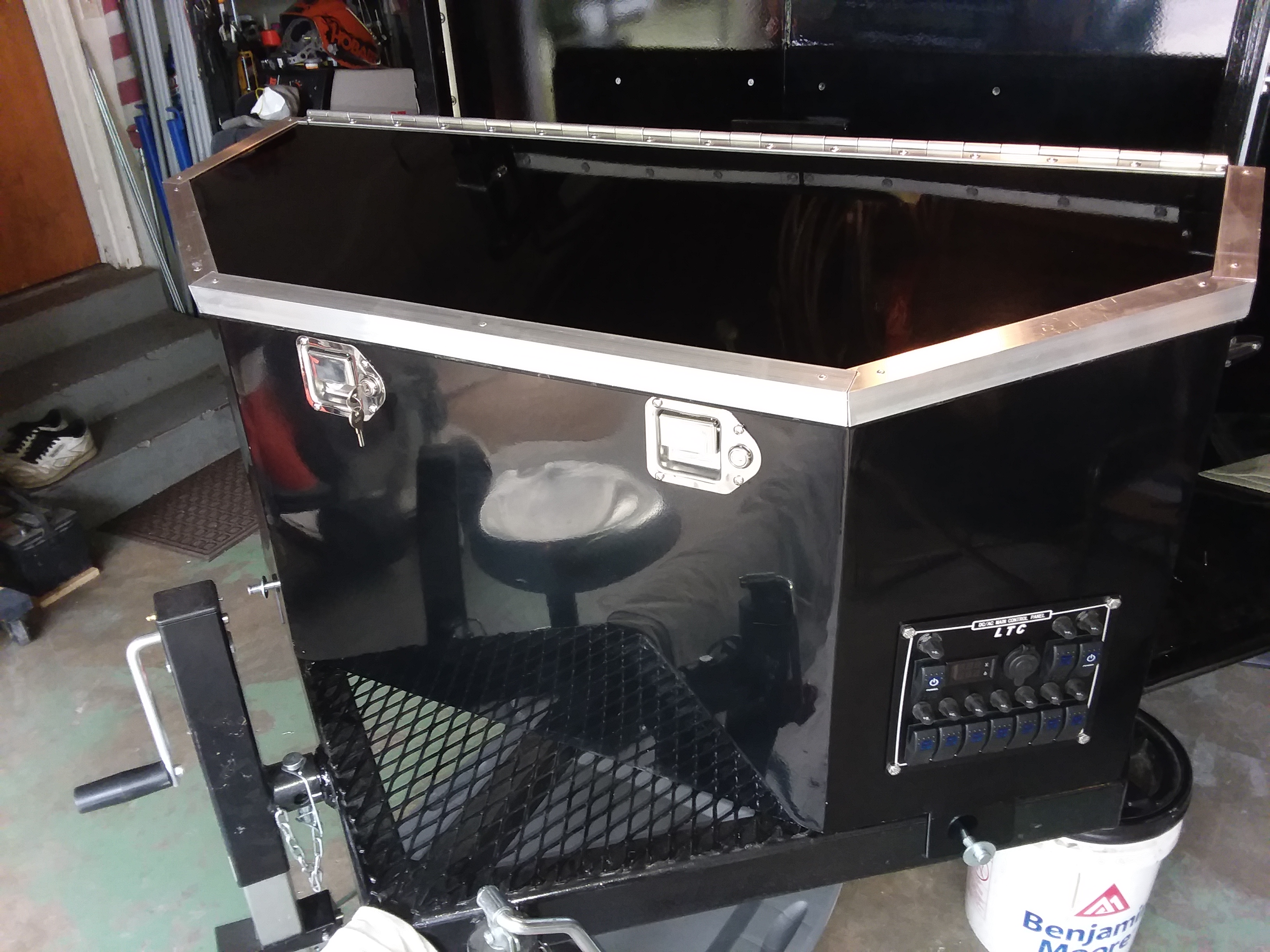 t box trim 1.jpg