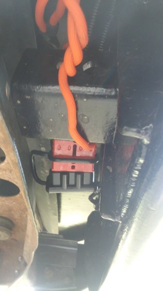 Temp 175 amp Anderson storage.jpg