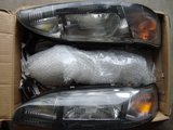 th_Cynos_headlights_box.jpg