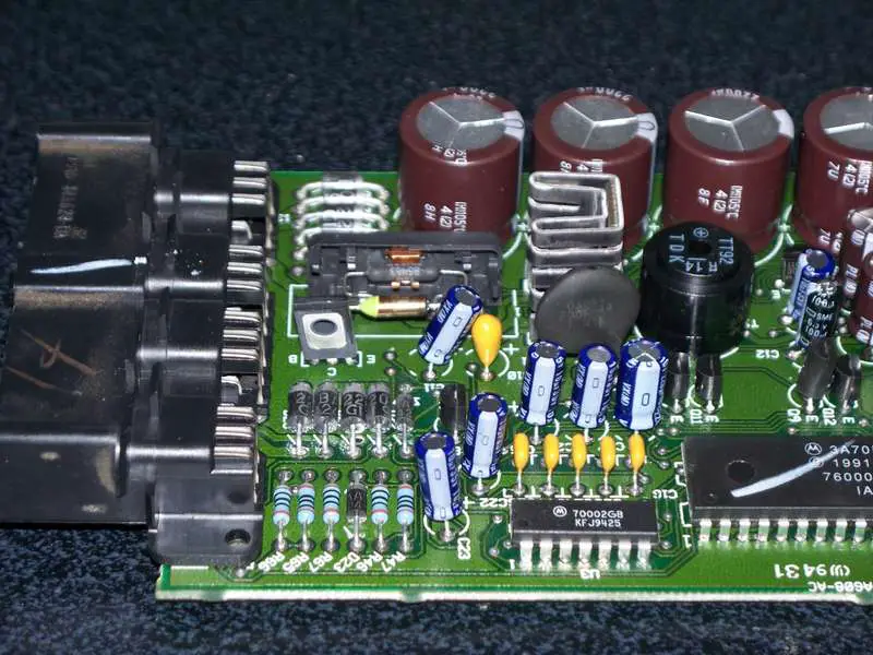 The_replacement_thermal_fuse_is_in_the_housing_.jpg